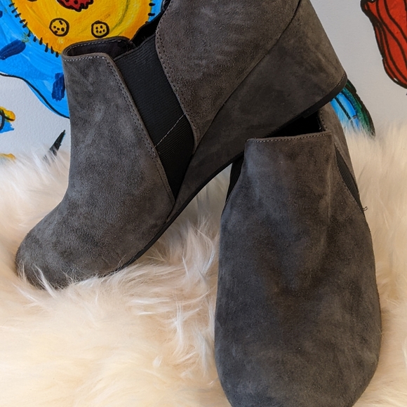 Vionic Suede Wedge Booties - Picture 2 of 6